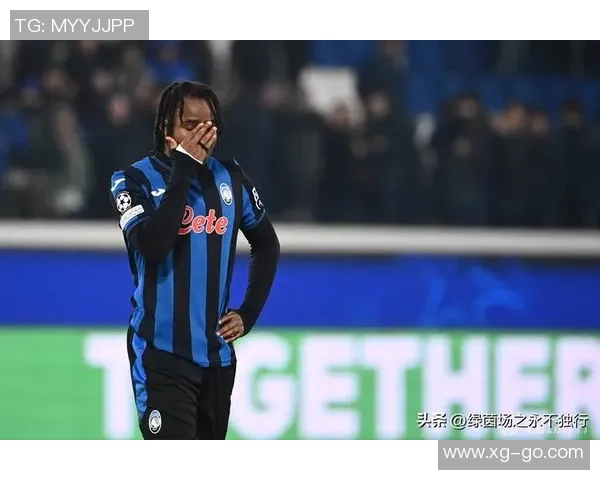 欧冠迸发内讧！卢克曼不满被换下 主帅上手“教育”他